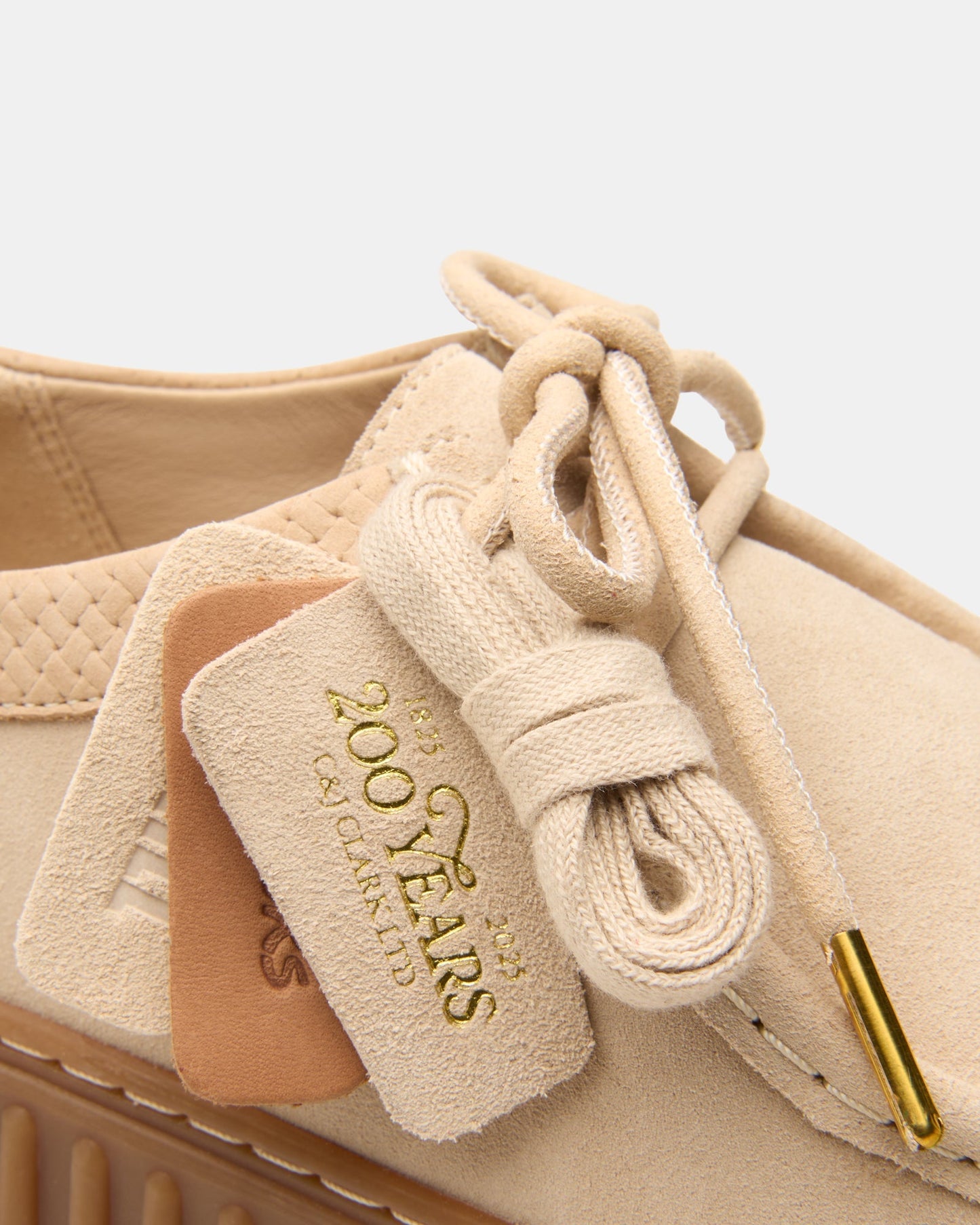 Torhill Lo Ecru Suede