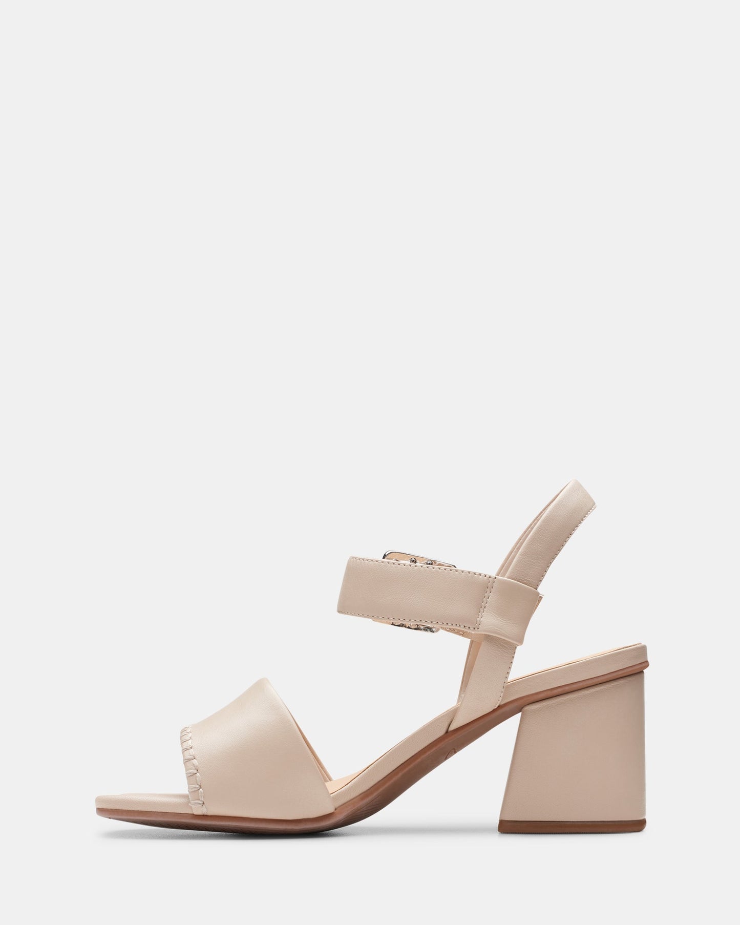 Siara65 Buckle Sand Leather