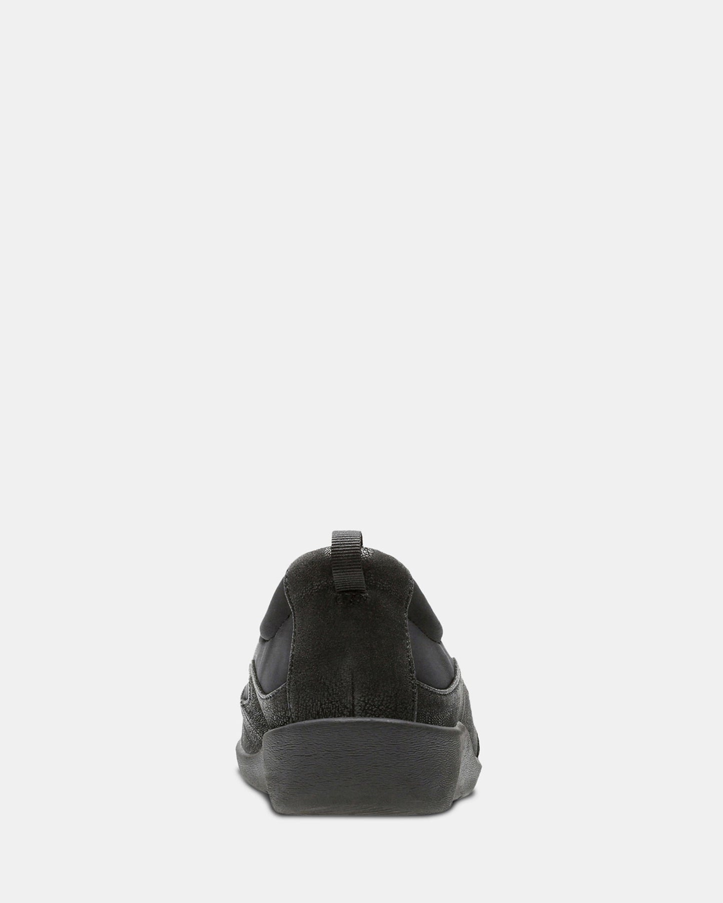 Sillian Paz Black