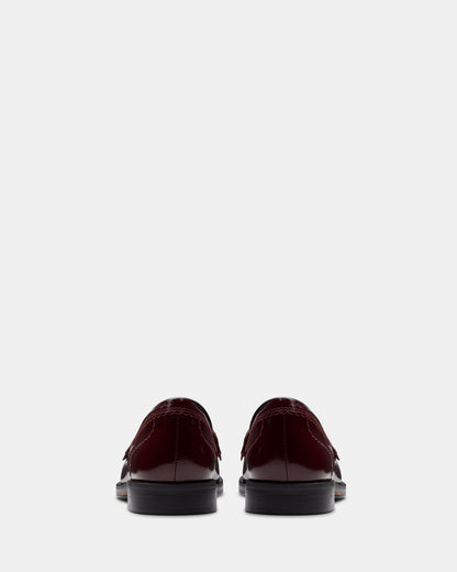 Straven Edge Burgundy Patent